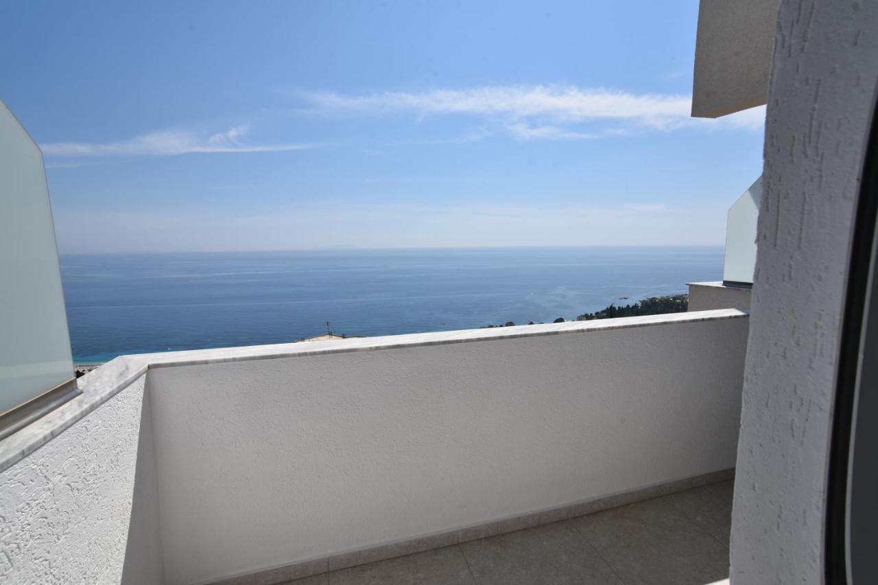 Dima Vista Hotel Dhërmi Екстериор снимка