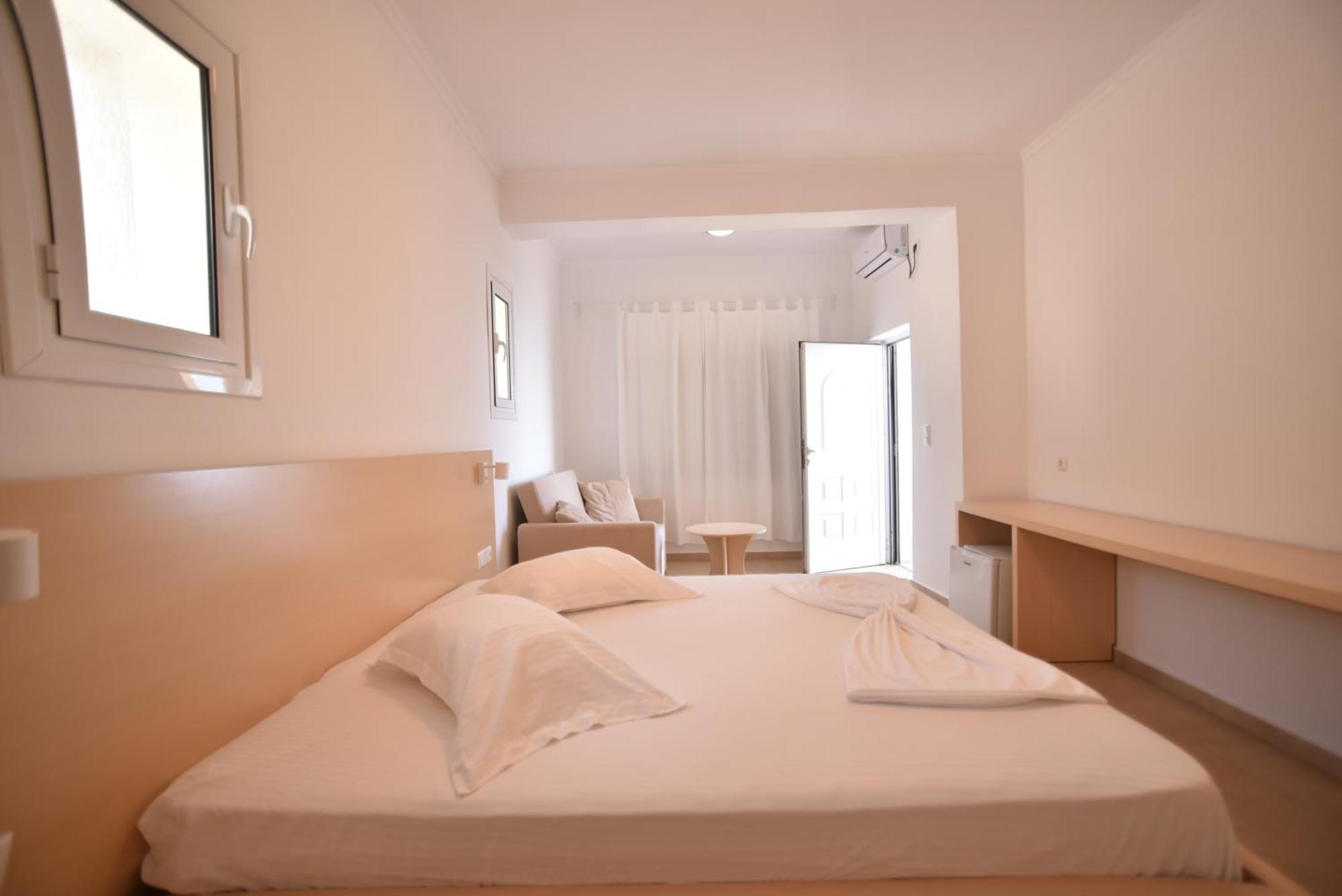 Dima Vista Hotel Dhërmi Екстериор снимка
