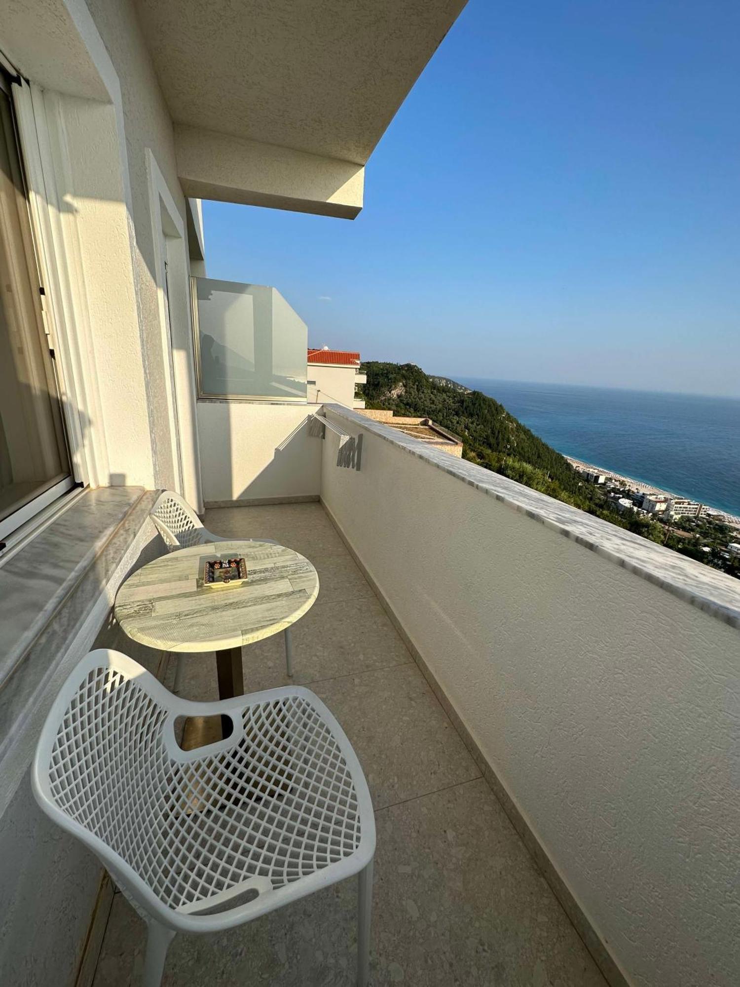 Dima Vista Hotel Dhërmi Екстериор снимка