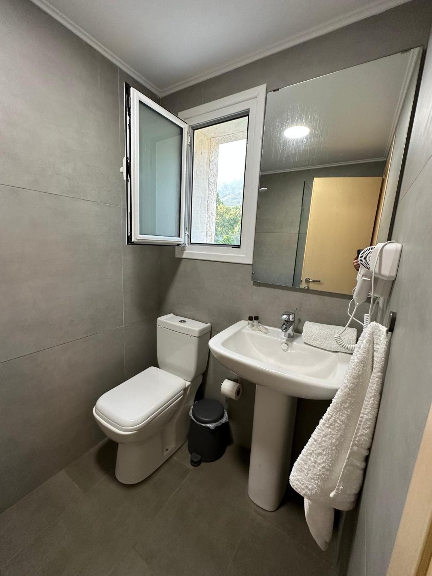 Dima Vista Hotel Dhërmi Екстериор снимка
